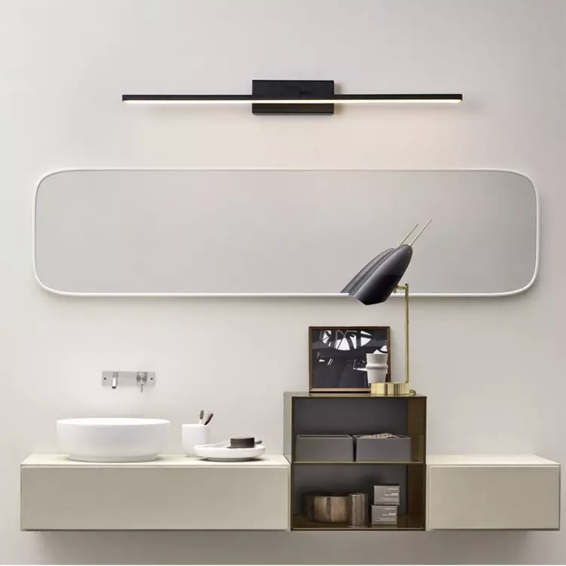

Настенный светильник linear wall light 054453-900 bk