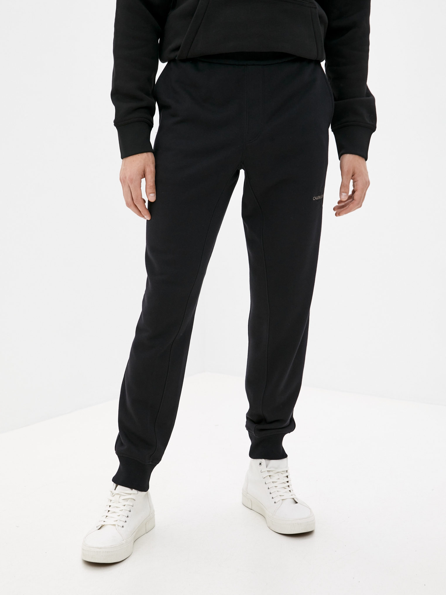 

Спортивные штаны Calvin Klein Jeans J30J318159_BEH XXL Черные