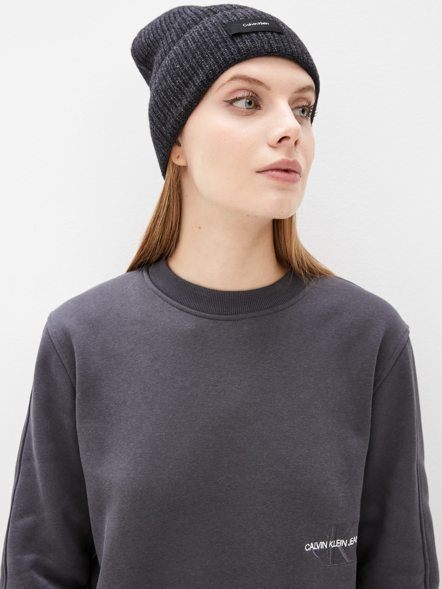 

Шапка Calvin Klein Jeans K50K507495-BAX Черная