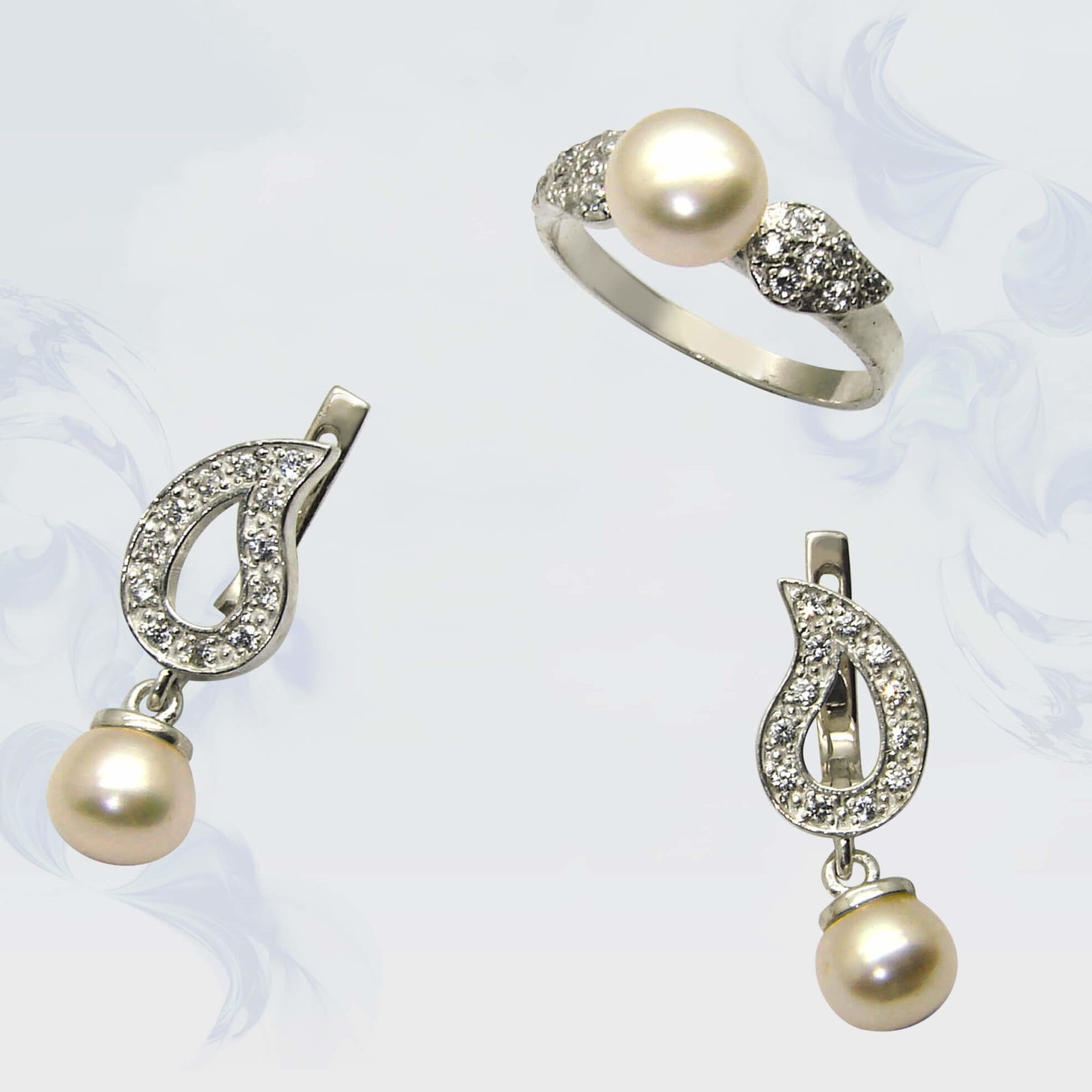 

Гарнитур из серебра SilverUA модель 040