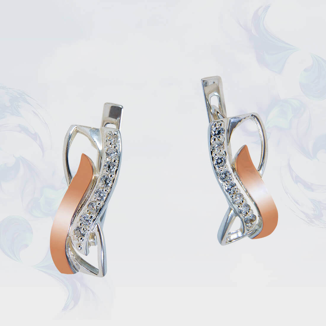 

Серьги из серебра с золотыми вставками SilverUA модель 156