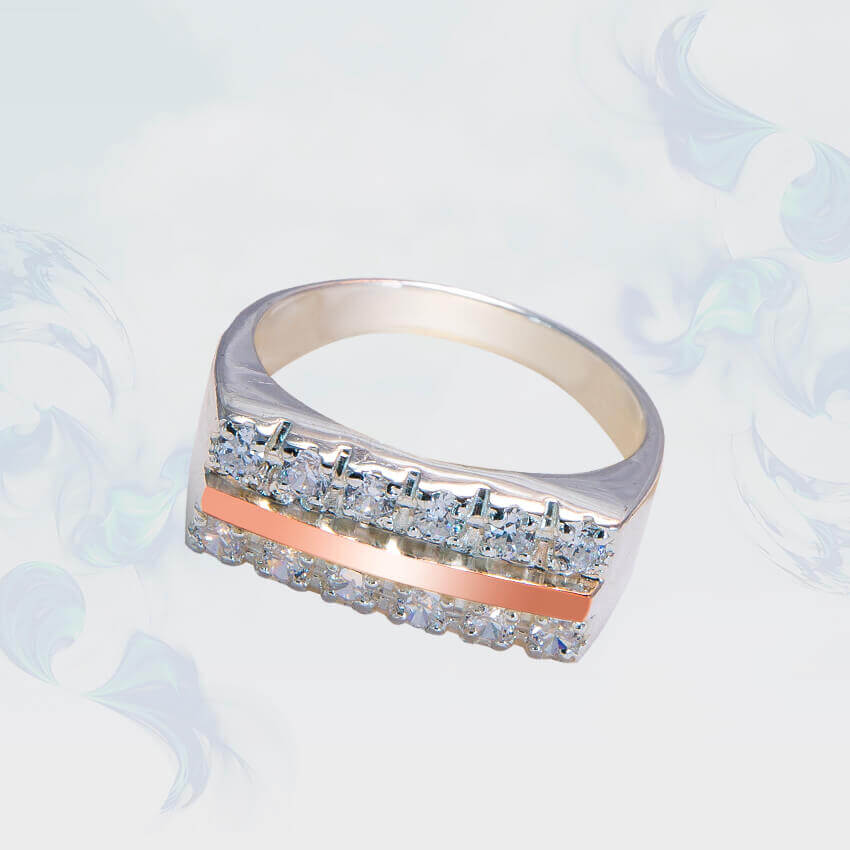 

Кольцо из серебра с золотыми вставками SilverUA модель 146 (размер 19,5)