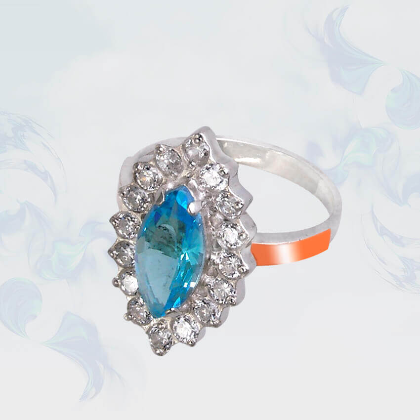 

Кольцо из серебра с золотыми вставками SilverUA модель 096 (размер 19,5)