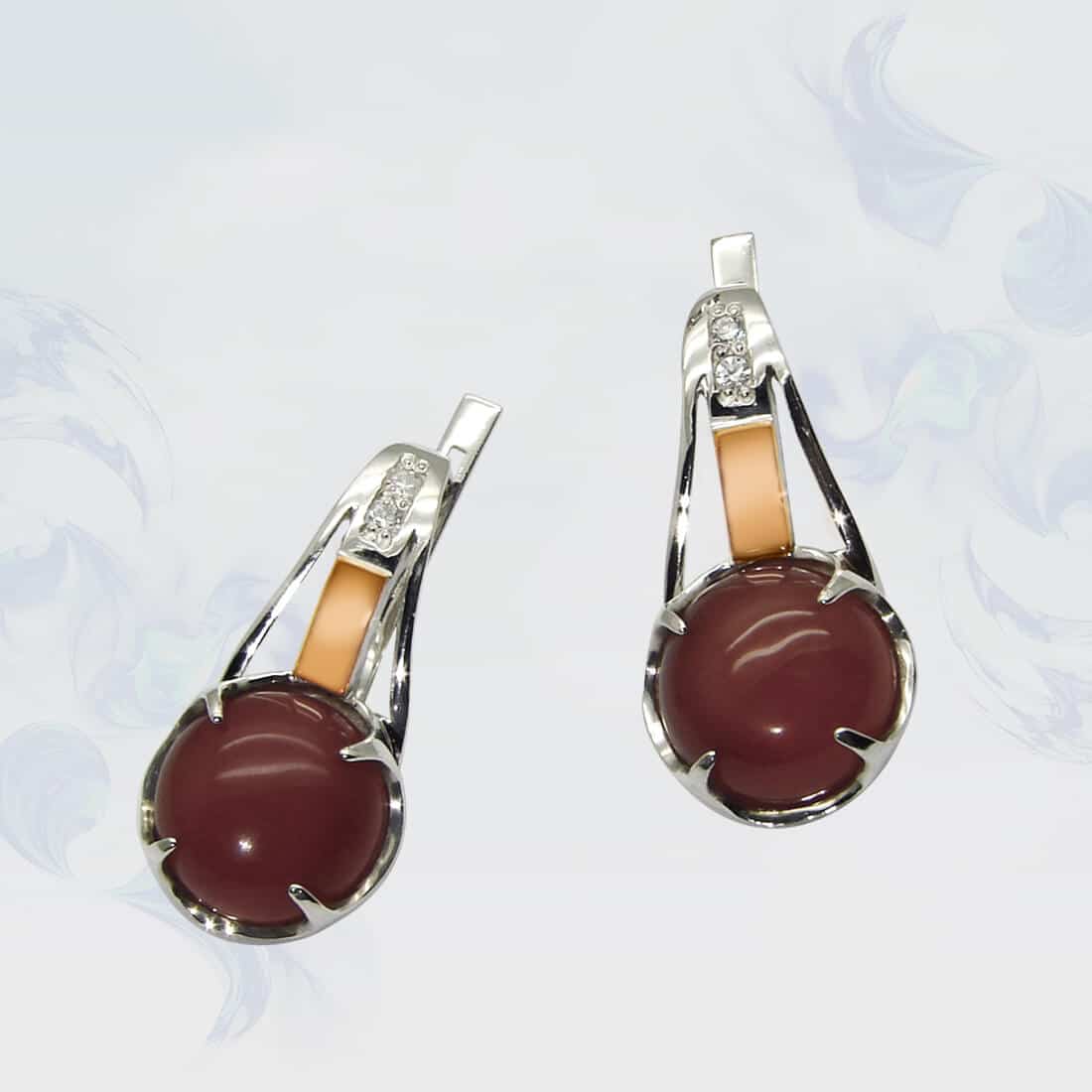 

Серьги из серебра с золотыми вставками SilverUA модель 031
