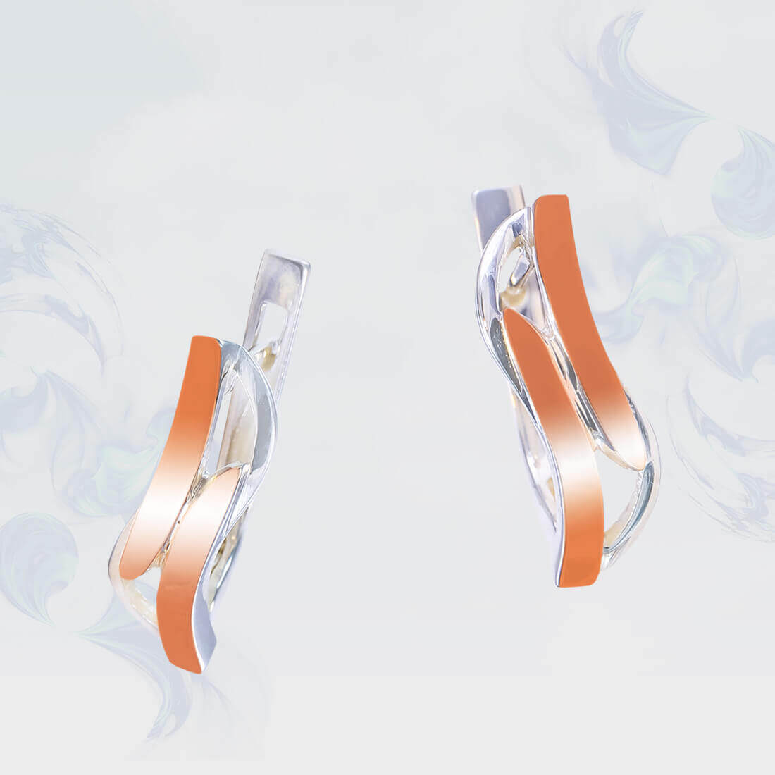 

Серьги из серебра с золотыми вставками SilverUA модель 206