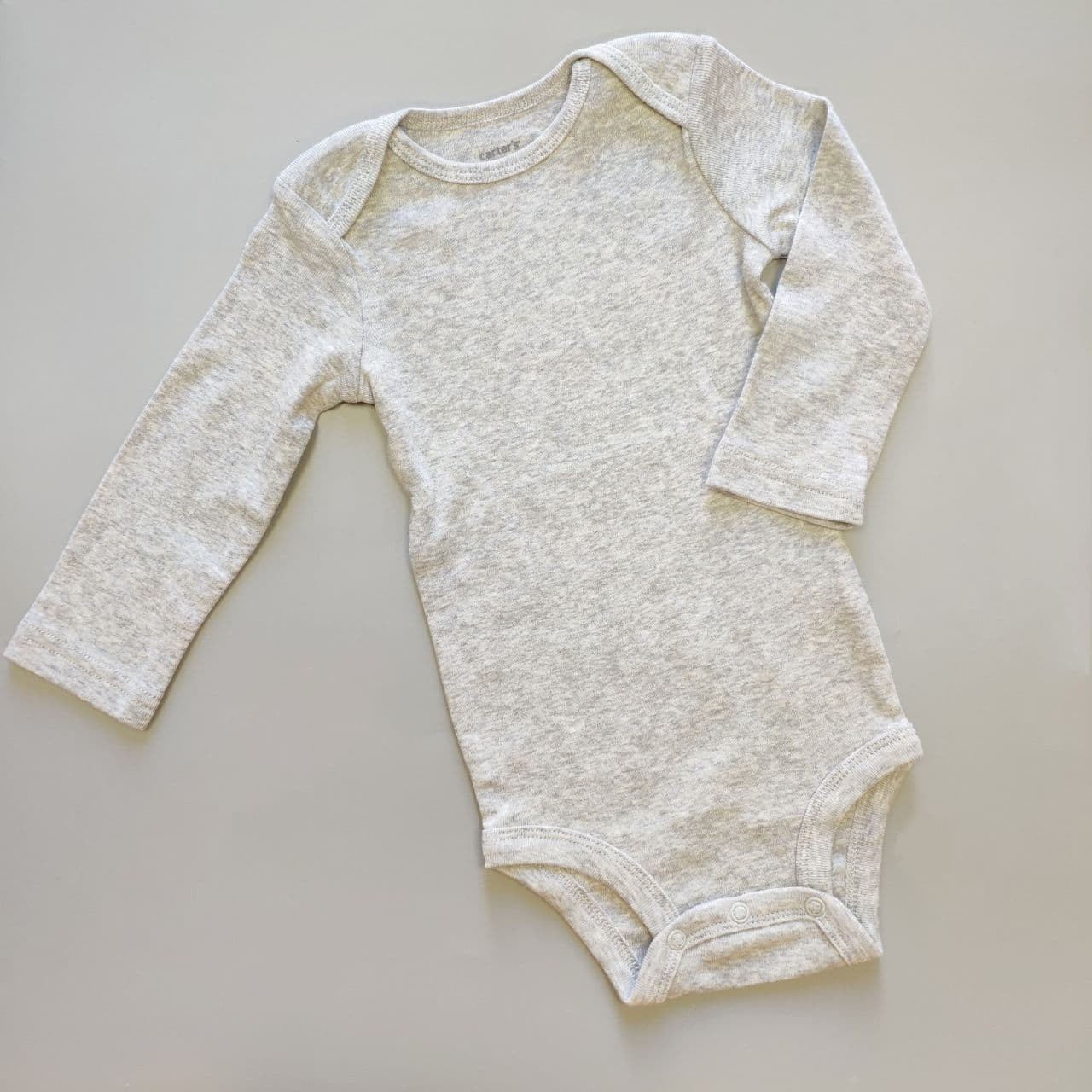 

Боди с длинным рукавом Carter’s Однотонный 17640010 76-81см Серый