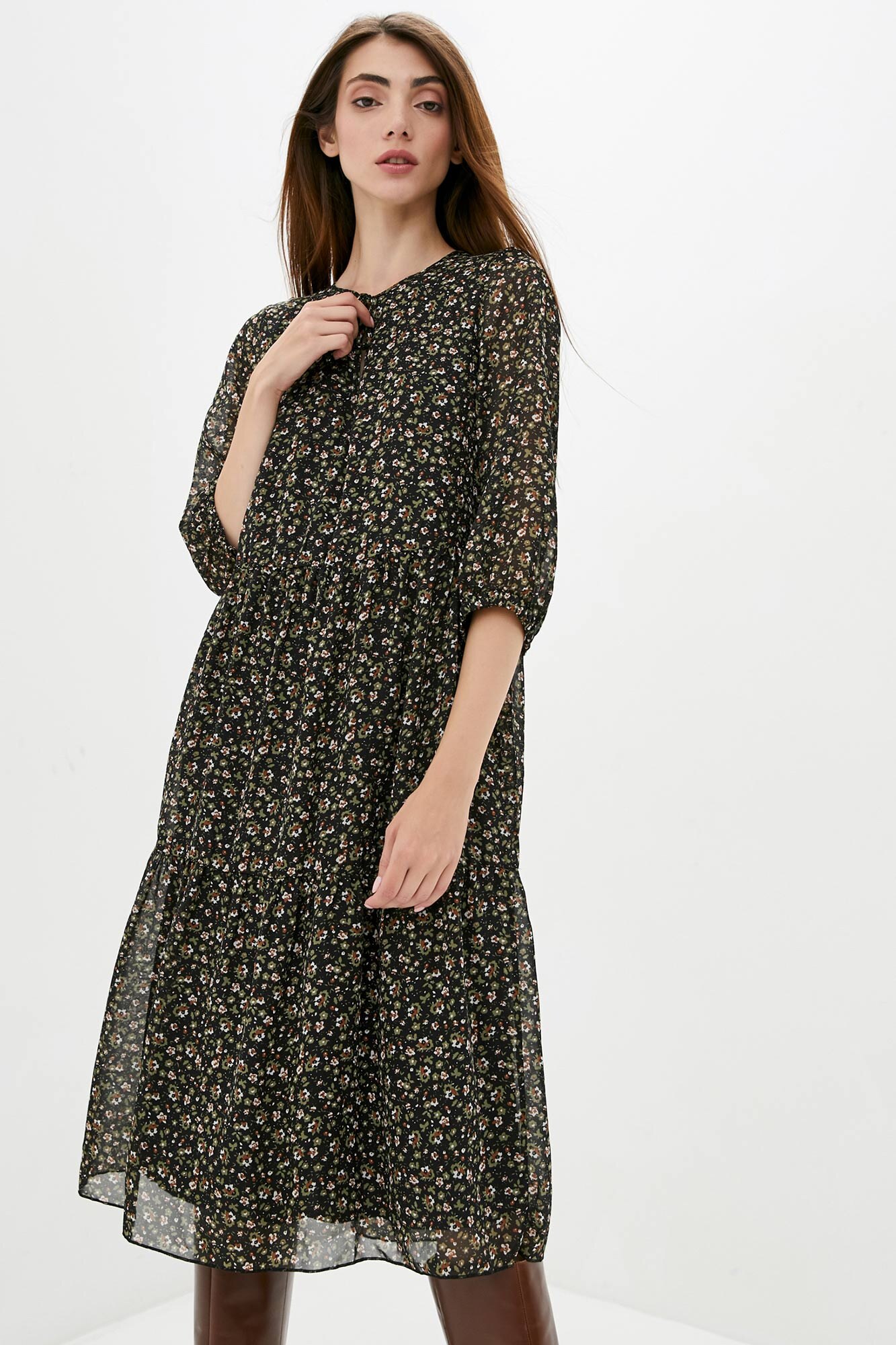 

Платье Garne ZLATA L Черный