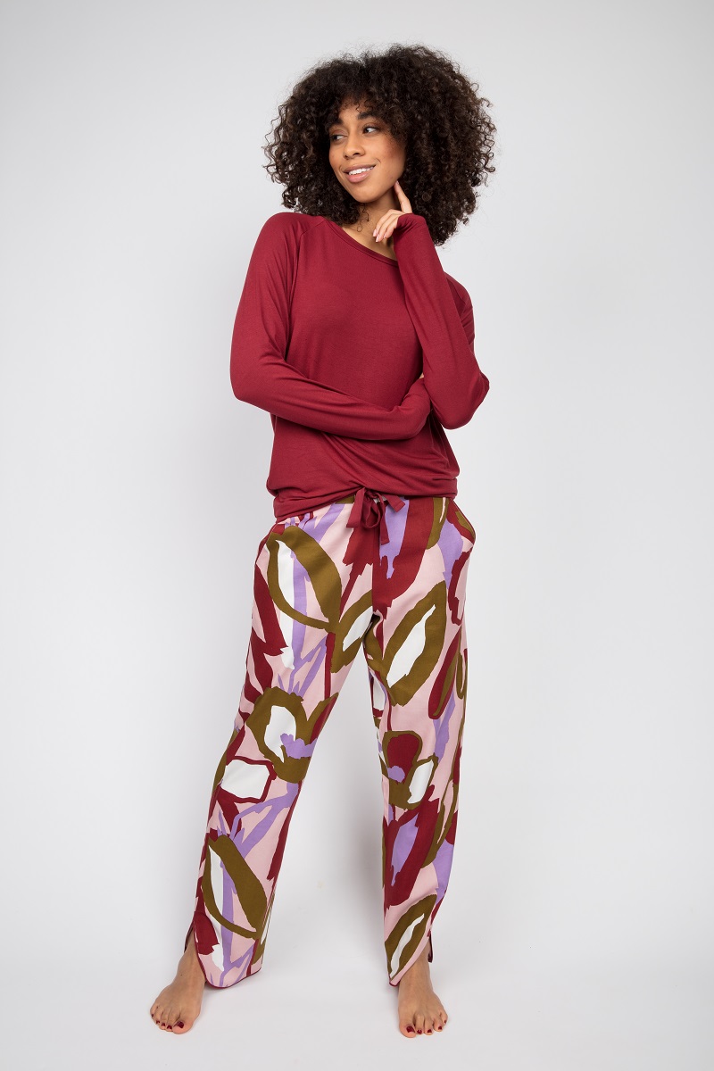 

Пижама женская Cyberjammies Nina 4912-4904 14 Бордовый