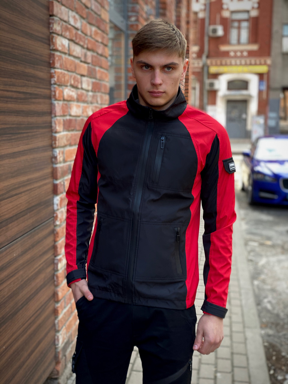 

Мужская весенняя куртка Intruder SoftShell Lite iForce красно-черная M (001SAG 0747)