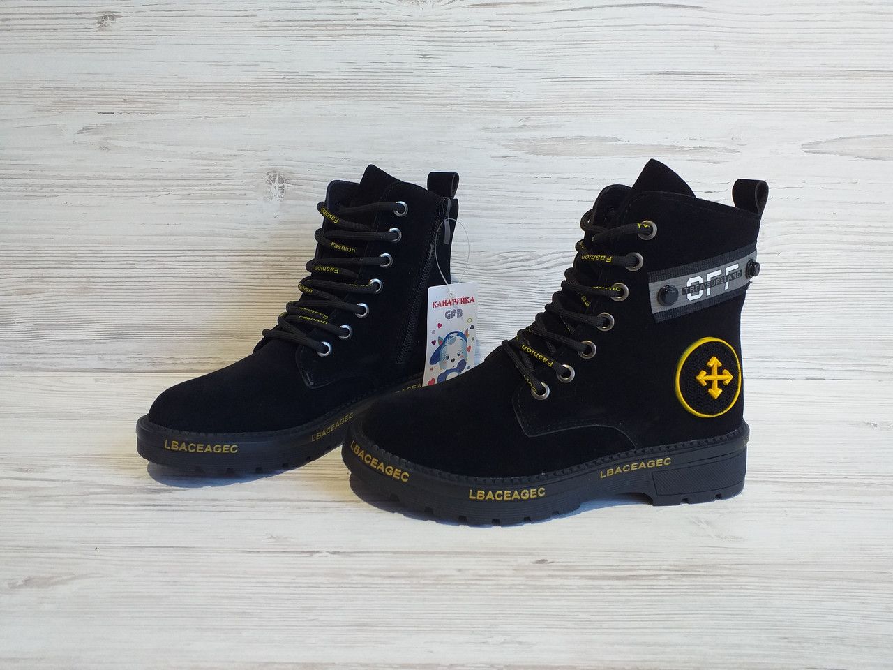

Ботинки для девочки Discont OFF-WHITE В8111-1 36 Черные
