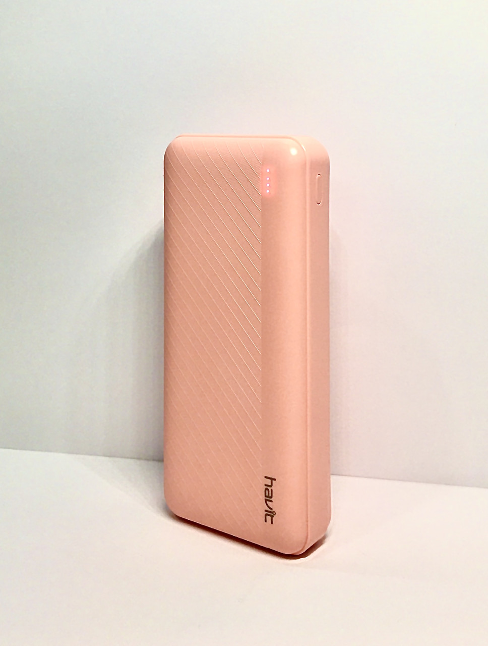 

Портативное зарядное устройство Havit HV-H584 pink