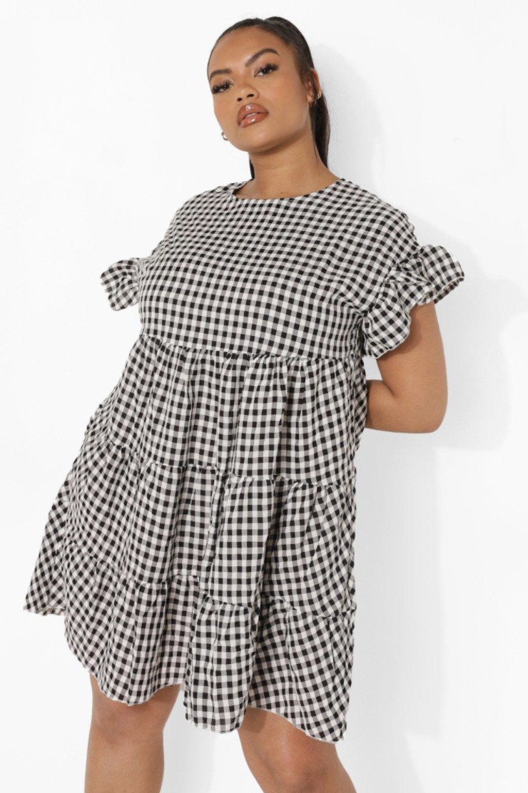 

Платье черно - белое в клетку Boohoo 9104 ХL (48)