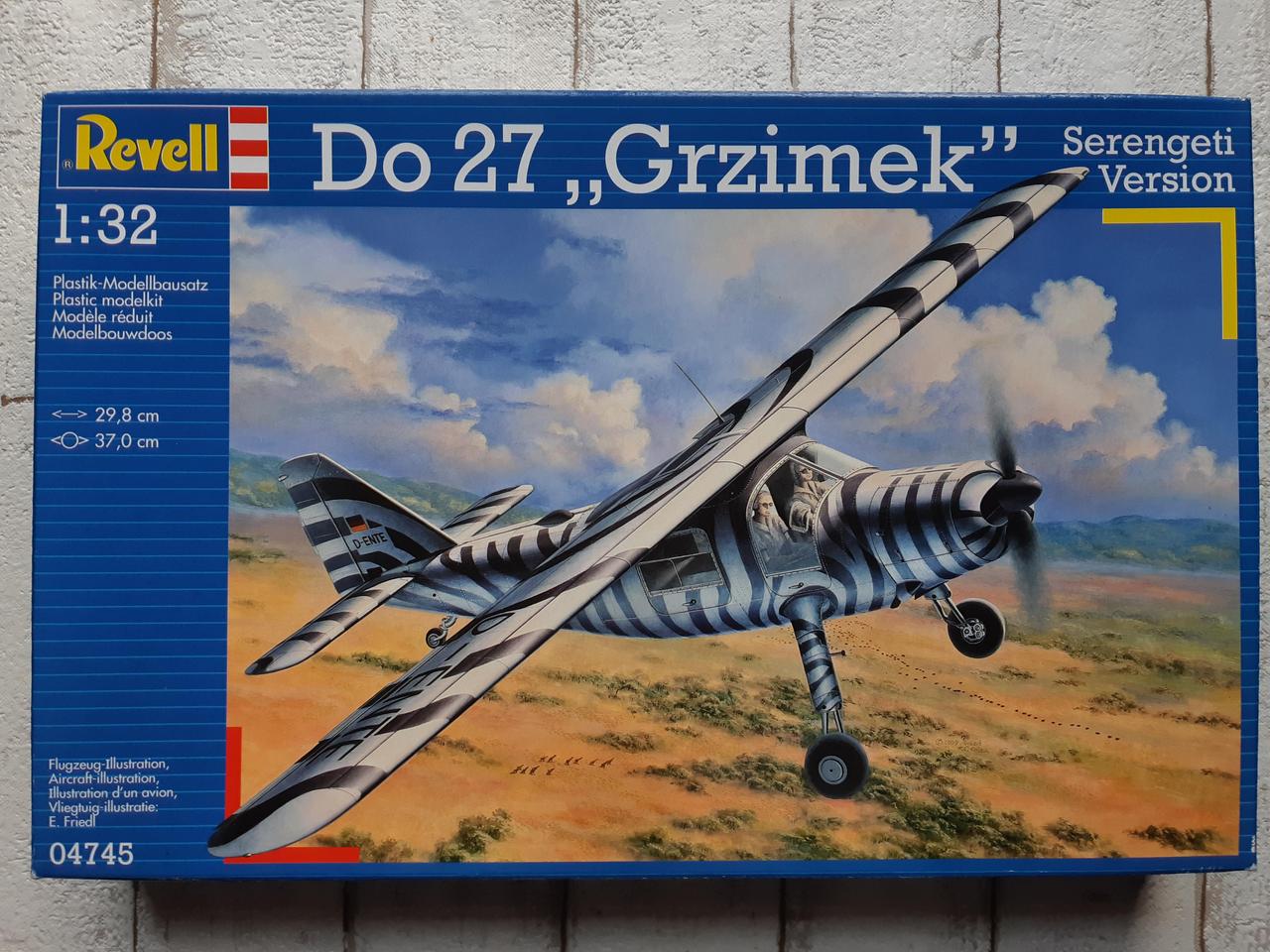 

Самолет 1:32 Revell Dornier Do 27 Safari (1956 г, Германия) 04745
