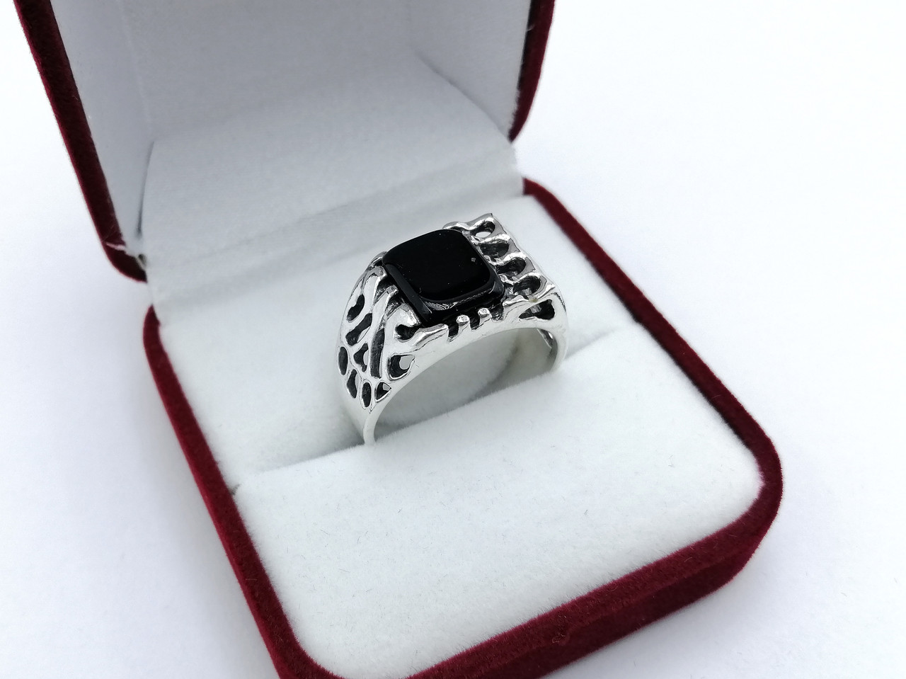 

Серебряное кольцо 3024