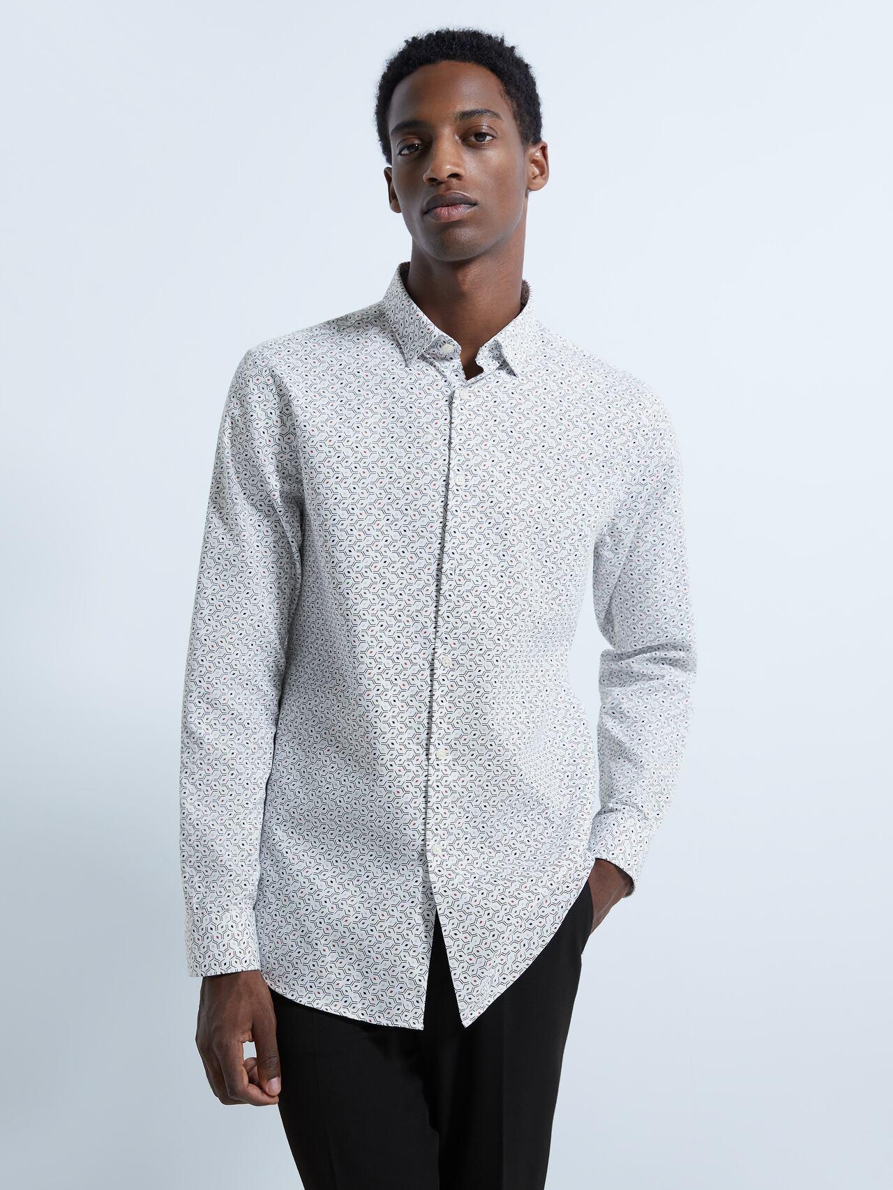 

Рубашка Zara XAZ245132SKLP S Белая в цветные узоры