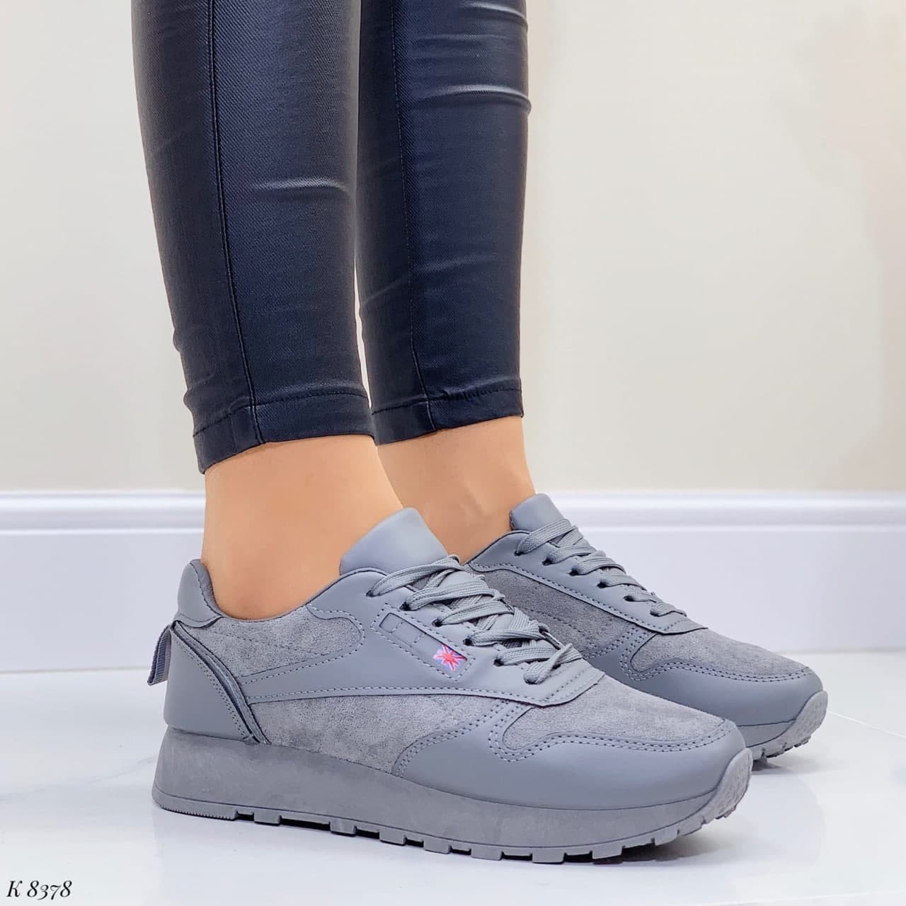 

Кроссовки Женские Fashion 39 (8378) 25 см Серые