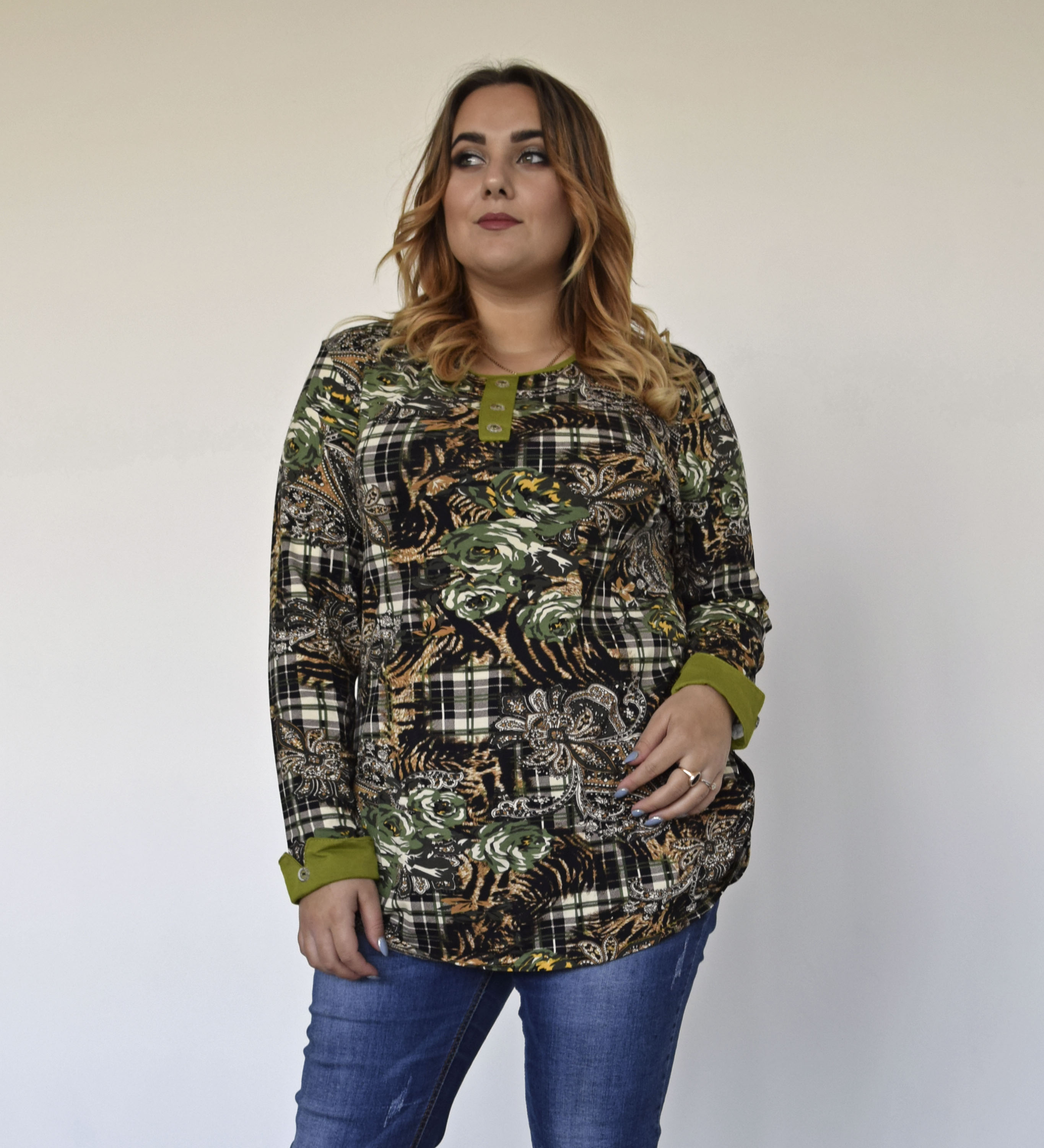 

Женская блуза "Дракон" Lady Look 119 зелёная 50