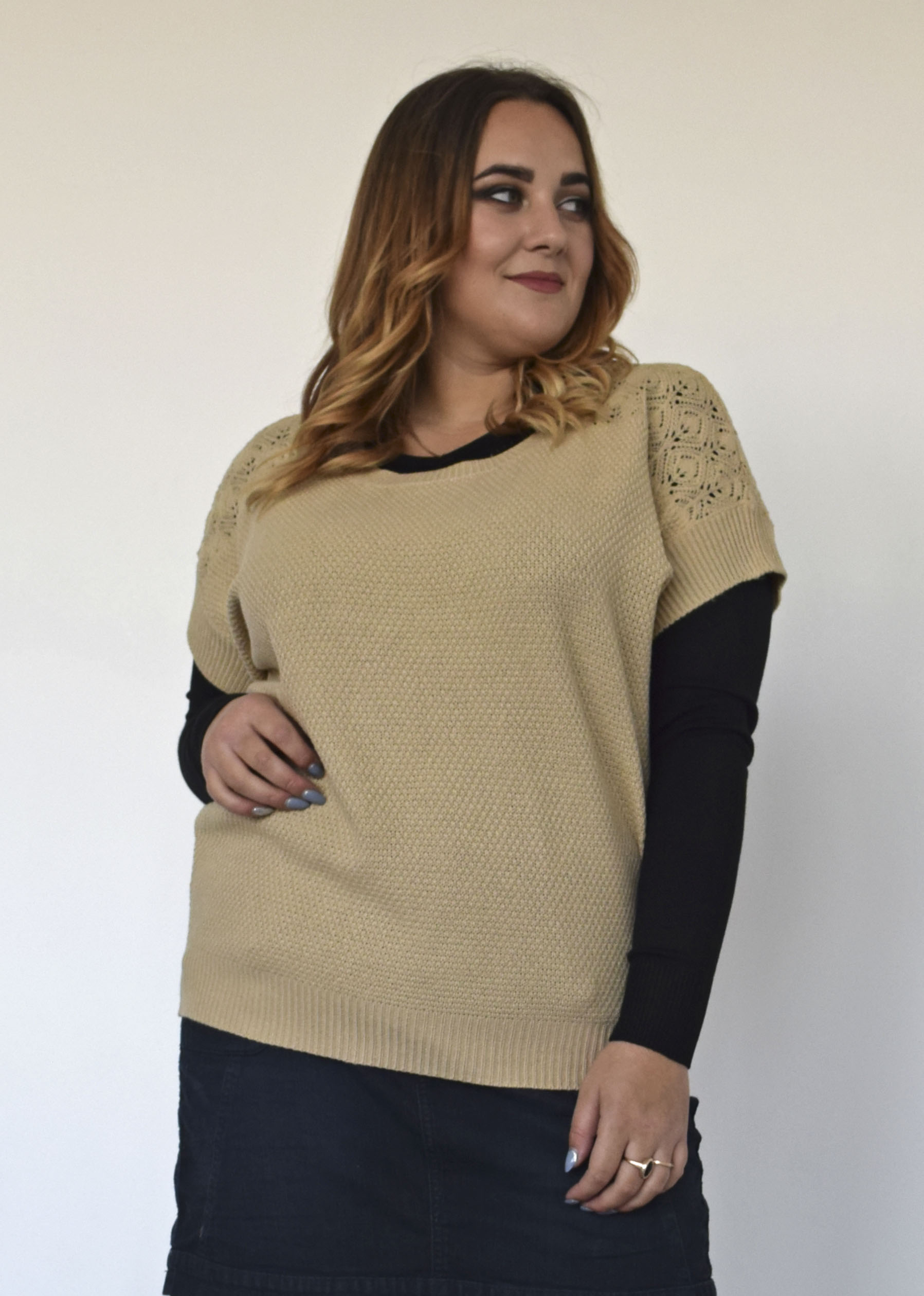 

Женская жилетка Lady Look 531 бежевая ХXL:52-54