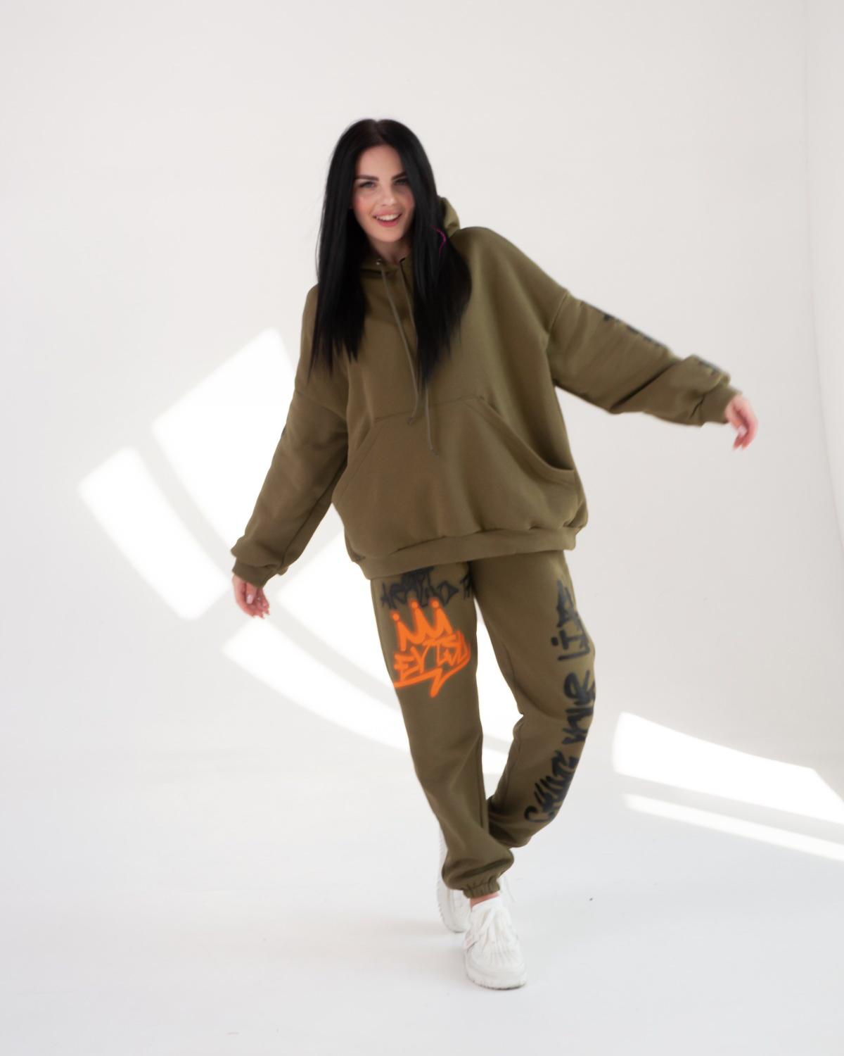 

Теплый спортивный костюм с граффити Just Style Хаки 46-48