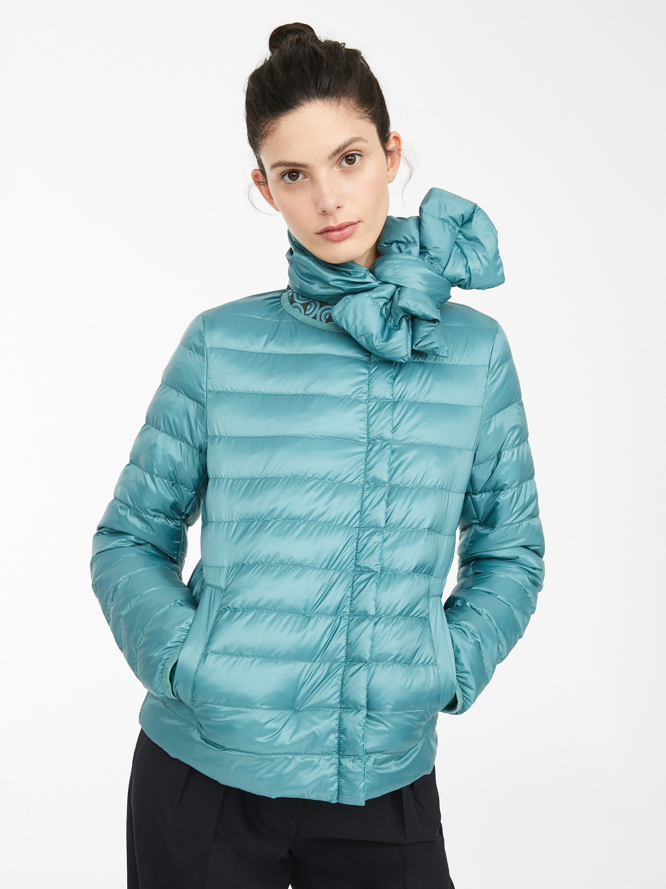 

Куртка MaxMara  Изумрудная 54860209600, Куртка MaxMara 46 Изумрудная 54860209600