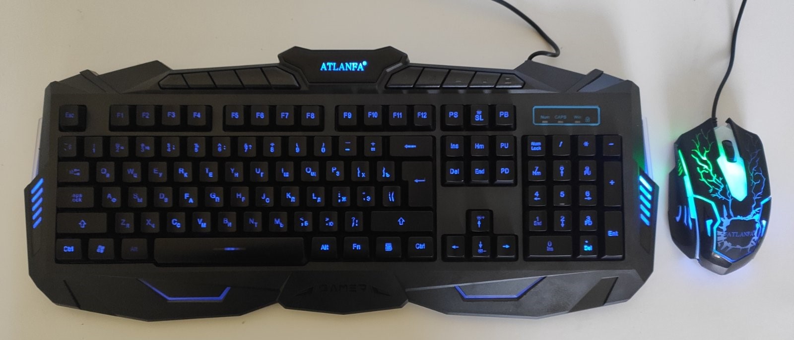 

Набор для геймеров игровая мембранная клавиатура с мышкой с RGB LED подсветкой Atlanfa V100 USB
