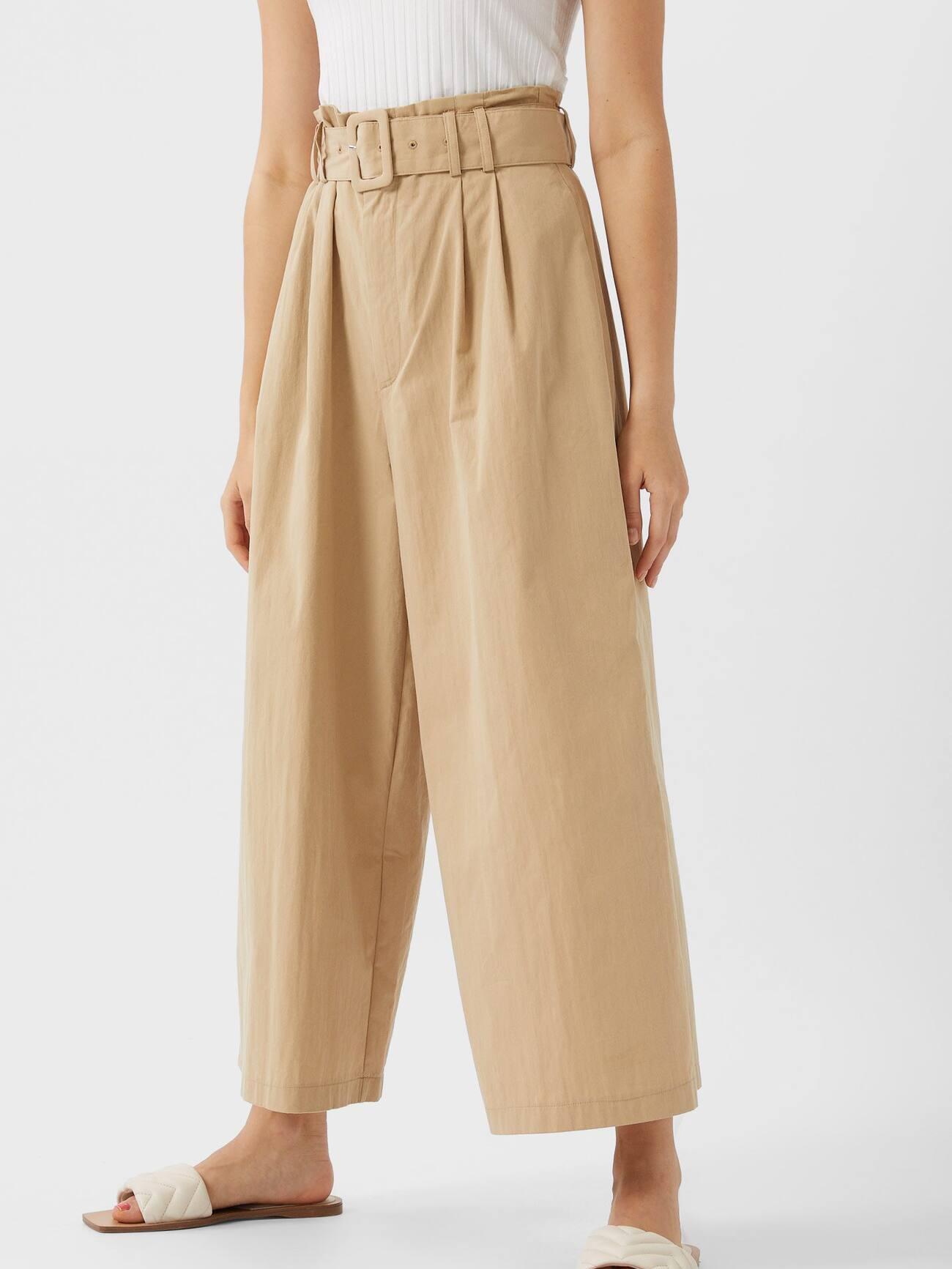 

Брюки Stradivarius XAZ283856WNBN S Бежевые