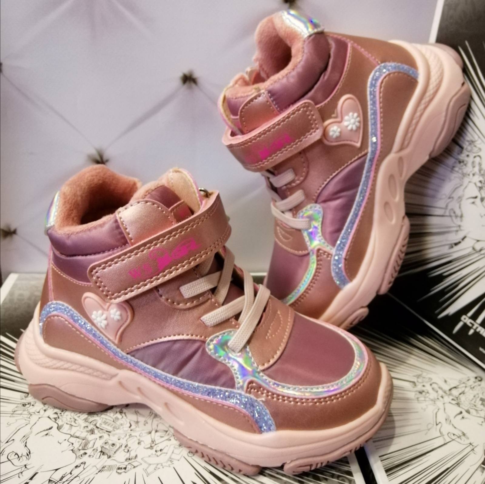 

Ботинки для девочки Weestep 929555861 розовые р.27-17,5 см