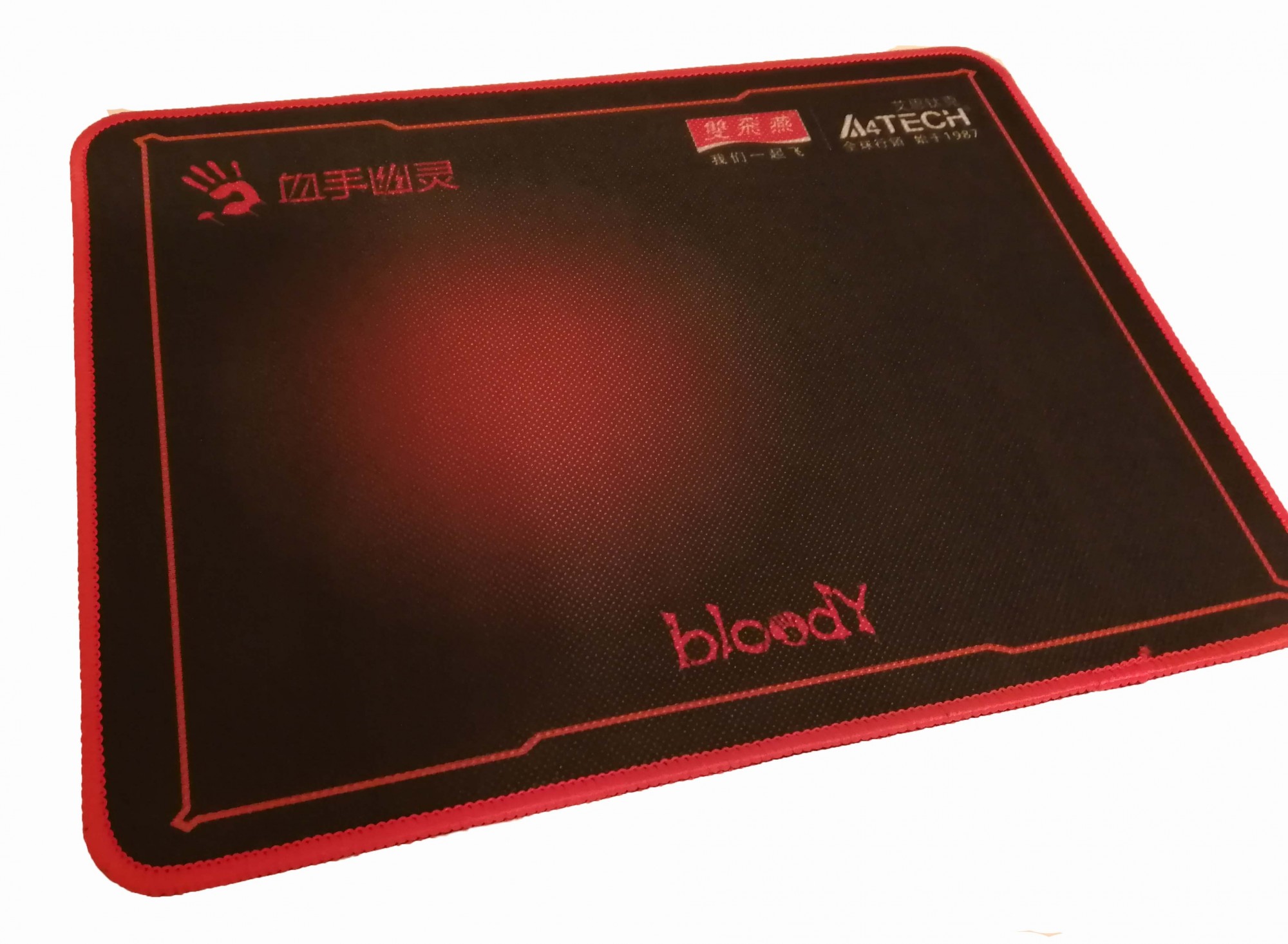 

Игровая поверхность Bloody 320x240х3.5