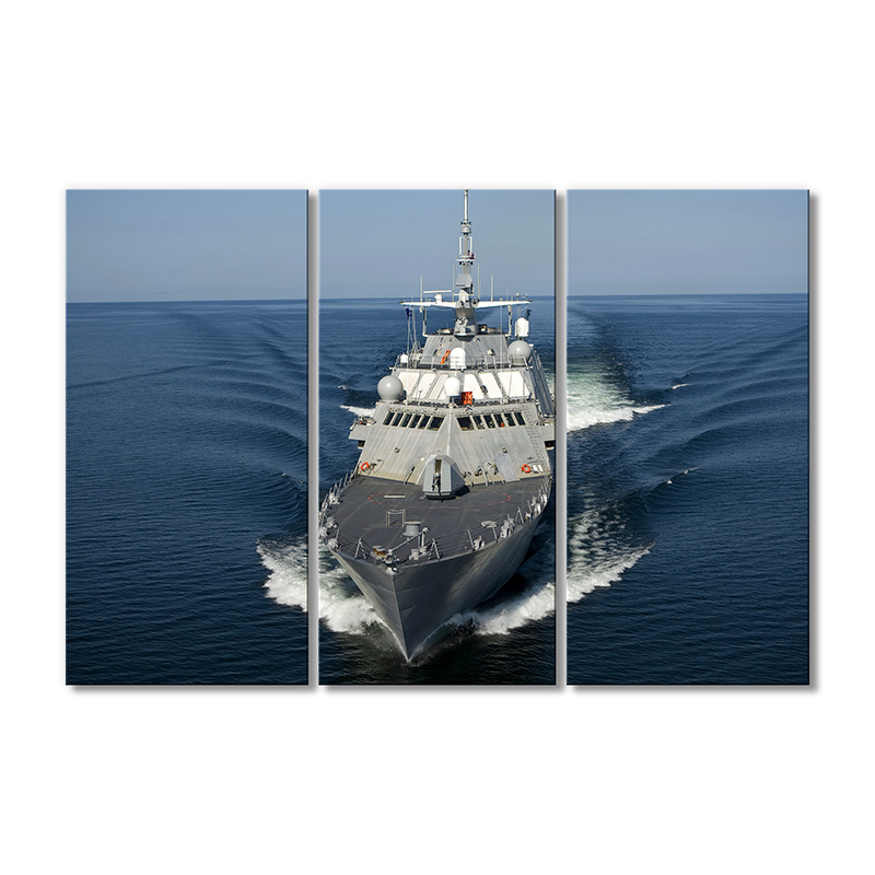 

Модульная картина Artel «Военный корабль» 3 модуля 50x75 см