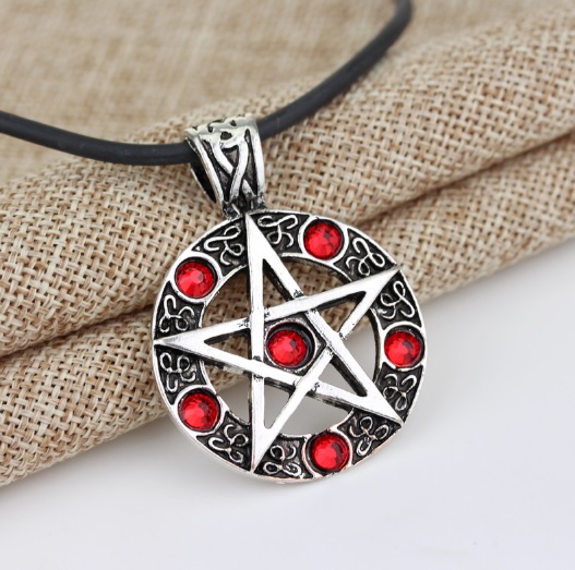 

Кулон Supernatural 01