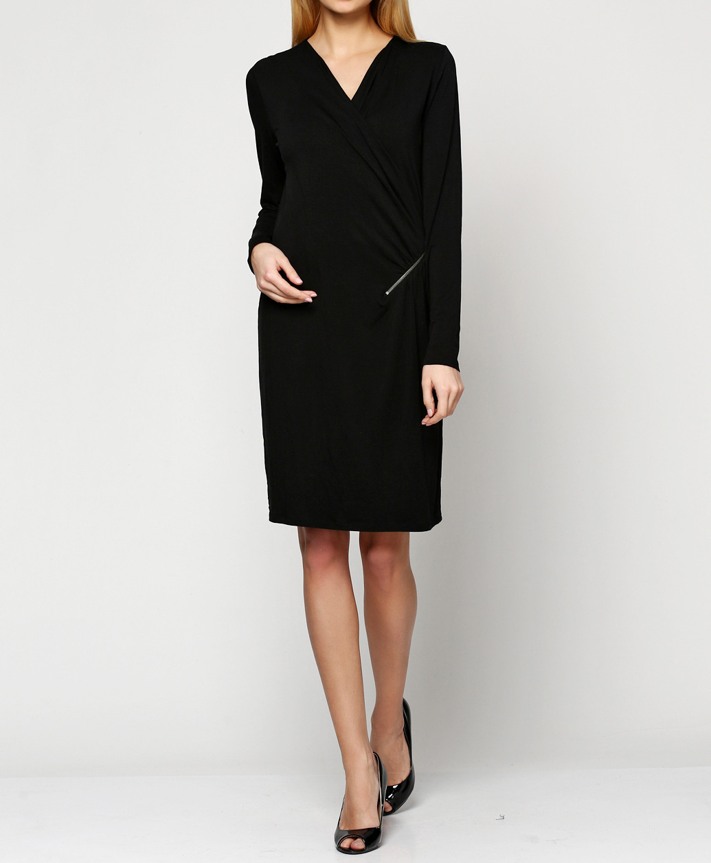 

Платье s. Oliver O1-81309822501-9999  черный, Платье s. Oliver O1-81309822501-9999 38 черный