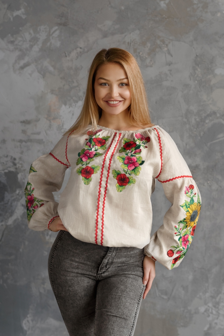 

Лляна вишиванка Vyshyvanka "Соняхи"  4557-сіра, Лляна вишиванка Vyshyvanka "Соняхи" 48 4557-сіра