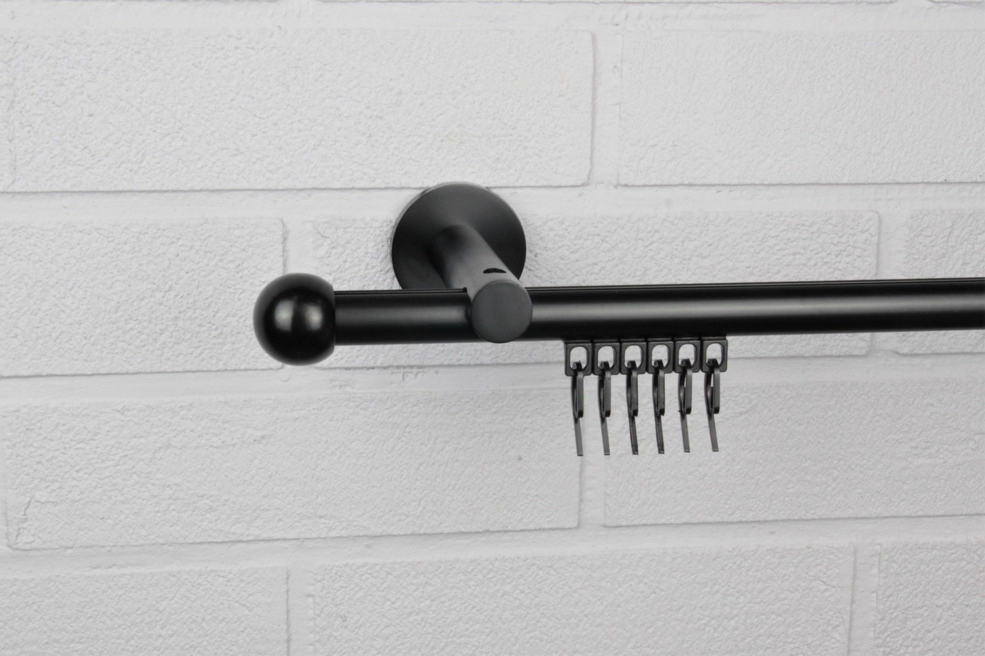 

Карниз настінний 1-рядний Homs Decor імпресіонний 300 см Чорний. Насадка Шар