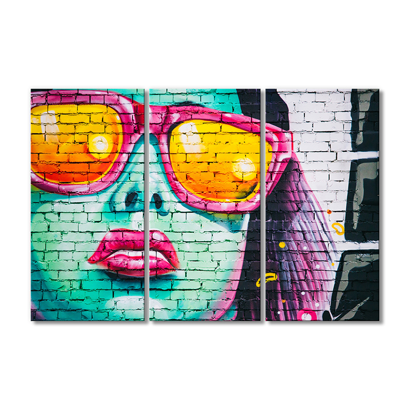 

Модульная картина Artel «Граффити - женский портрет» 3 модуля 90x135 см