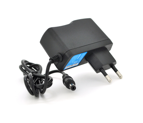 

Импульсный блок питания Merlion MLPSP5-2mini, 5В 2А (10Вт) штекер 5,5 / 2,5 (11835)