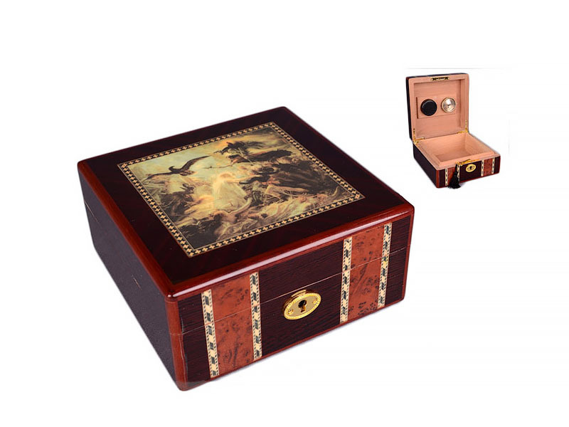 

Шкатулка Arti-m ДЛЯ СИГАР 176-091