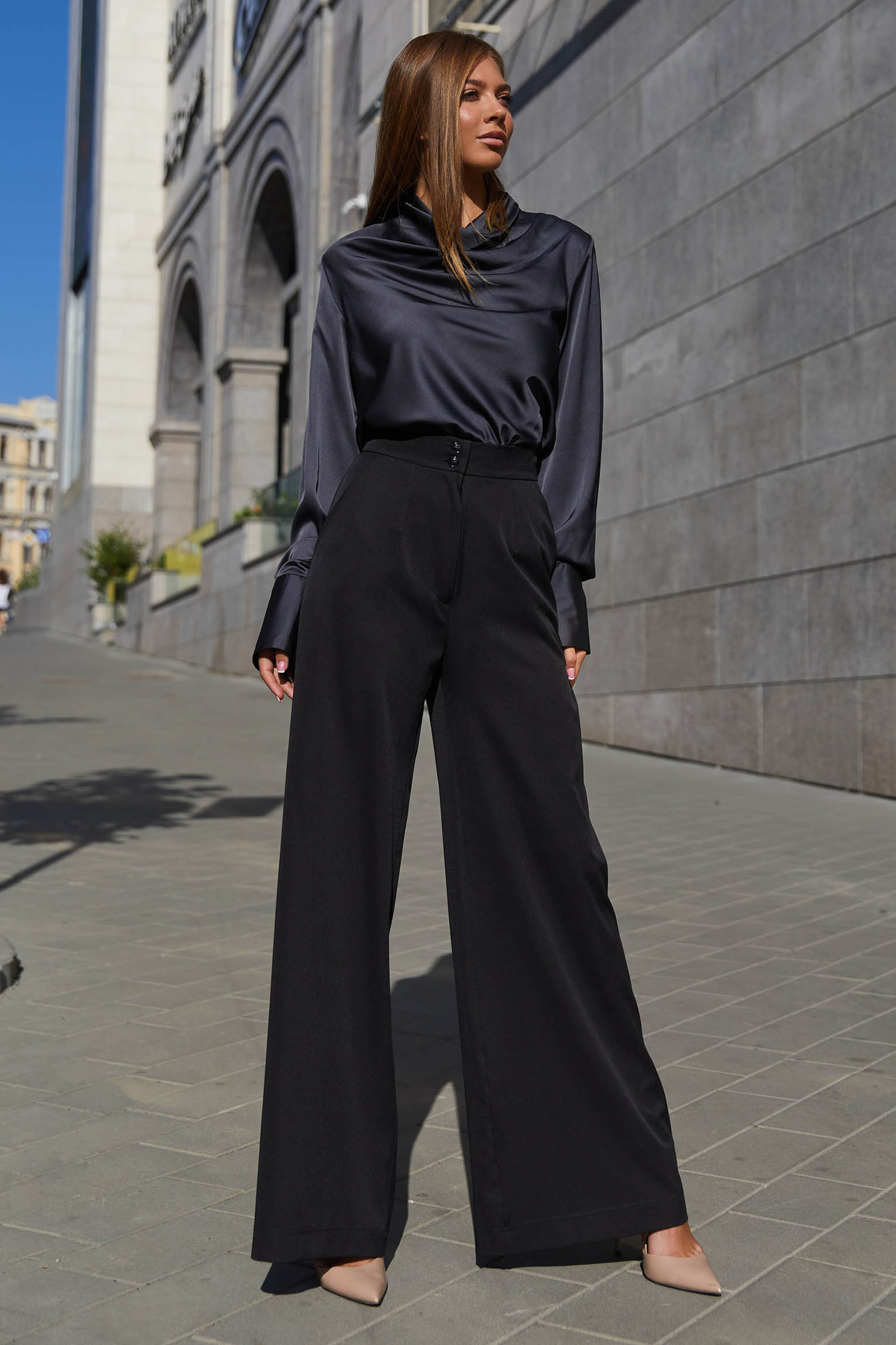 

Женские JADONE FASHION брюки-палаццо с высокой посадкой Паулино цвет черный S (Брюки-палаццо Паулино черный)