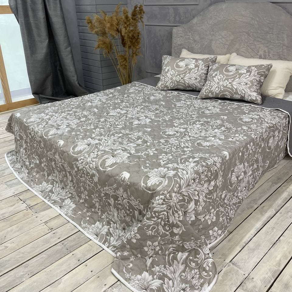 

Покрывало летнее стеганое Cappone Классика 160х200 см + 2 подушки 40х60 см