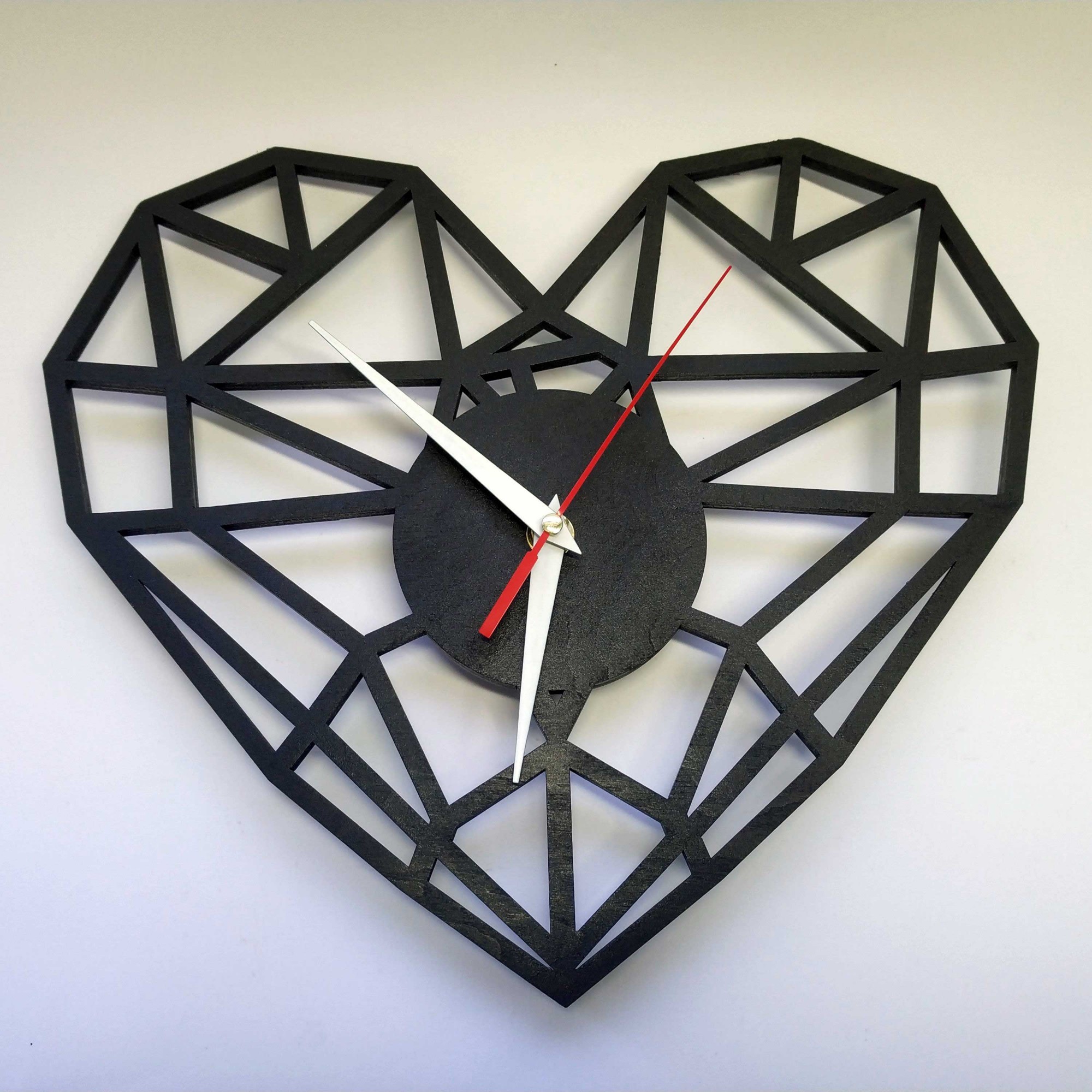 

Настенные часы Резанок Сердце (Clock Heart 0059)