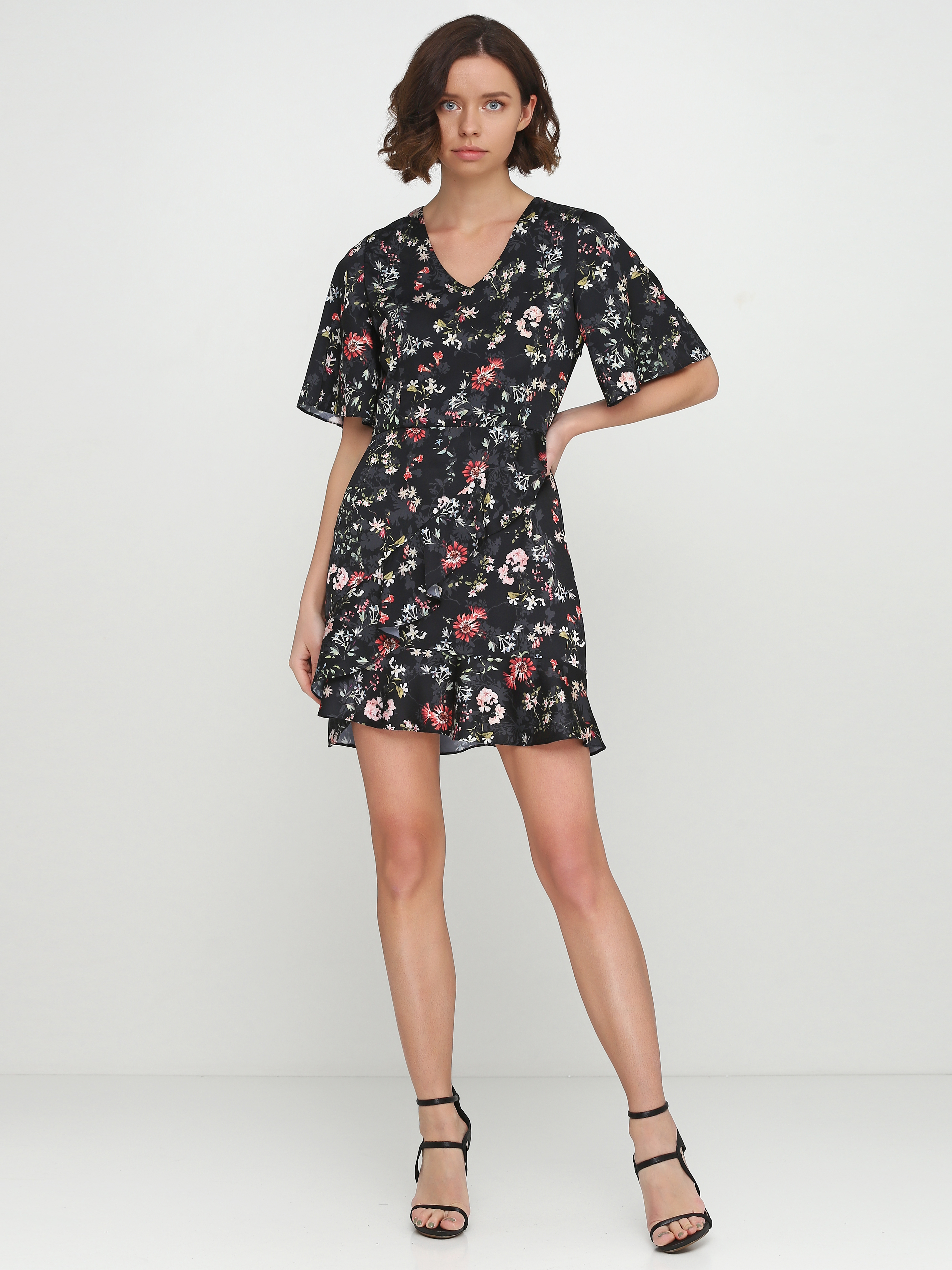 

Платье Numero 28 P01SS1937 S Разноцветное