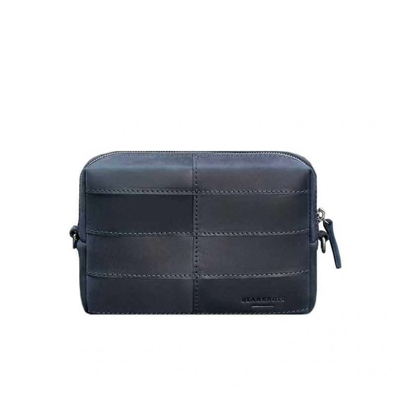 

Шкіряна косметичка-несесер 3.1 Темно-синя Crazy Horse BlankNote