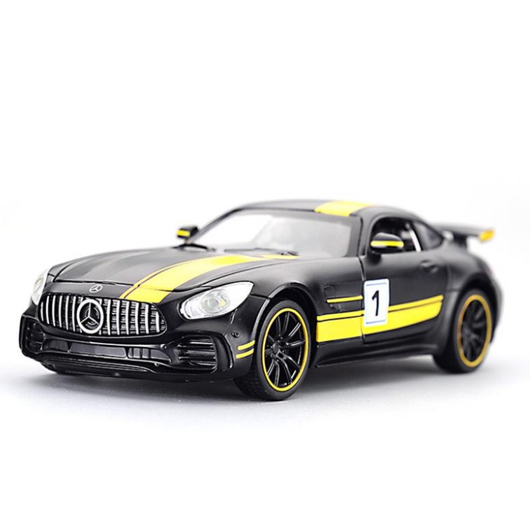 

Модель автомобиля Mercedes-Benz GT из специального сплава в масштабе 1:32 черно-красная