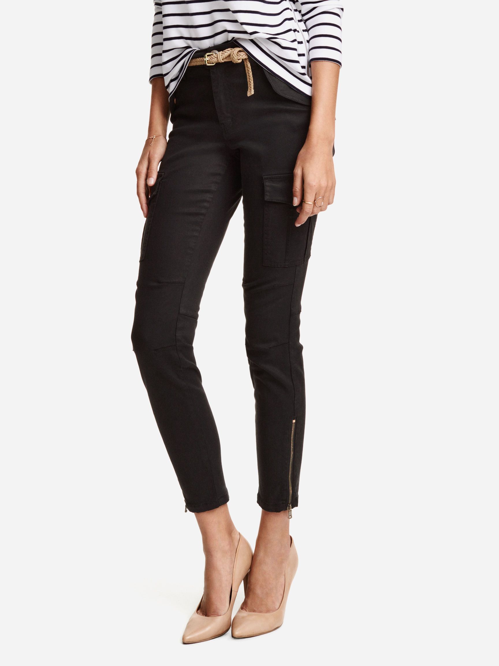 

Джинсы H&M XAZ002375CLQP  Черные, Джинсы H&M XAZ002375CLQP 40 Черные