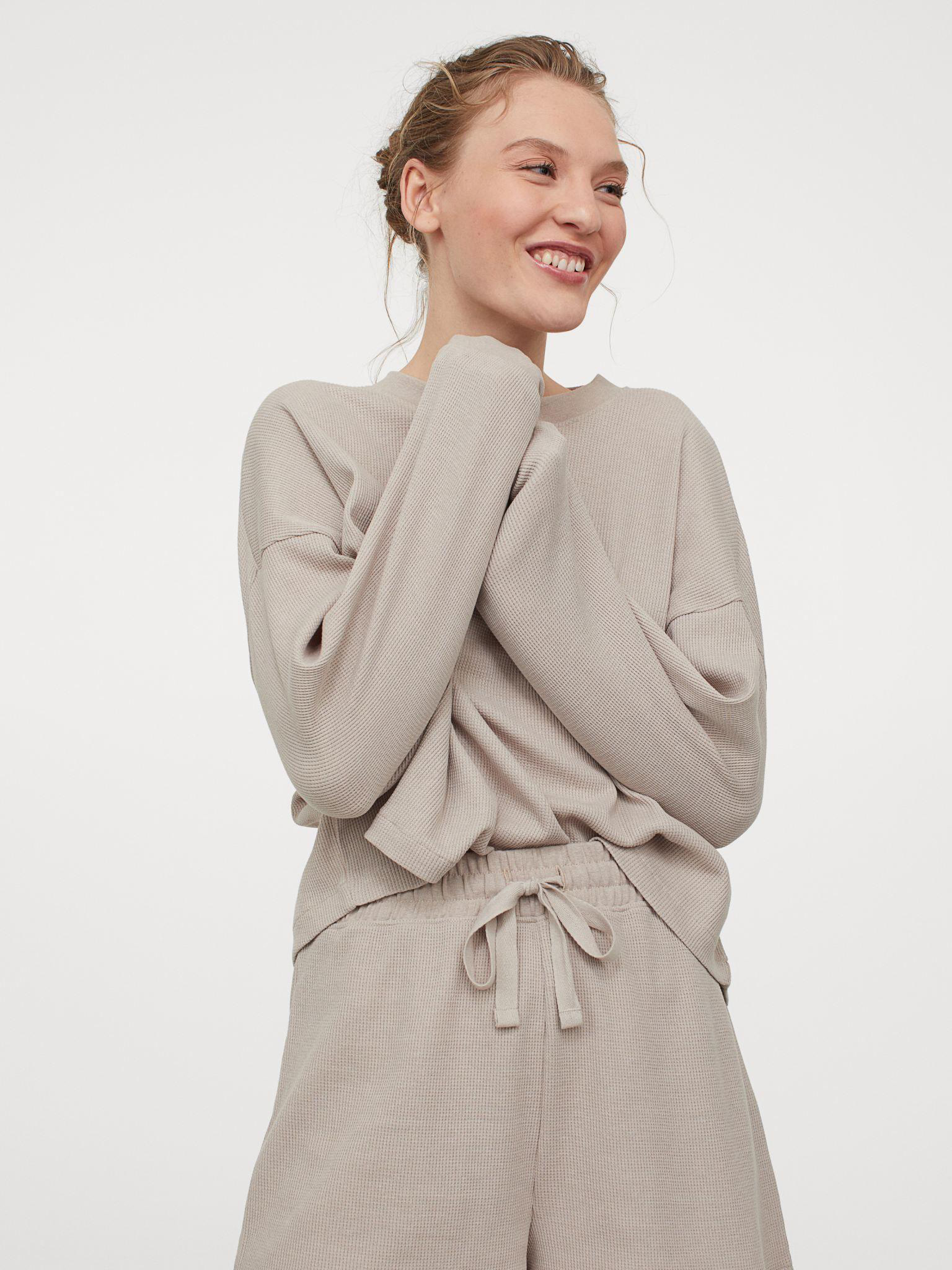 

Свитшот H&M XAZ283261SHPN L Бежевый