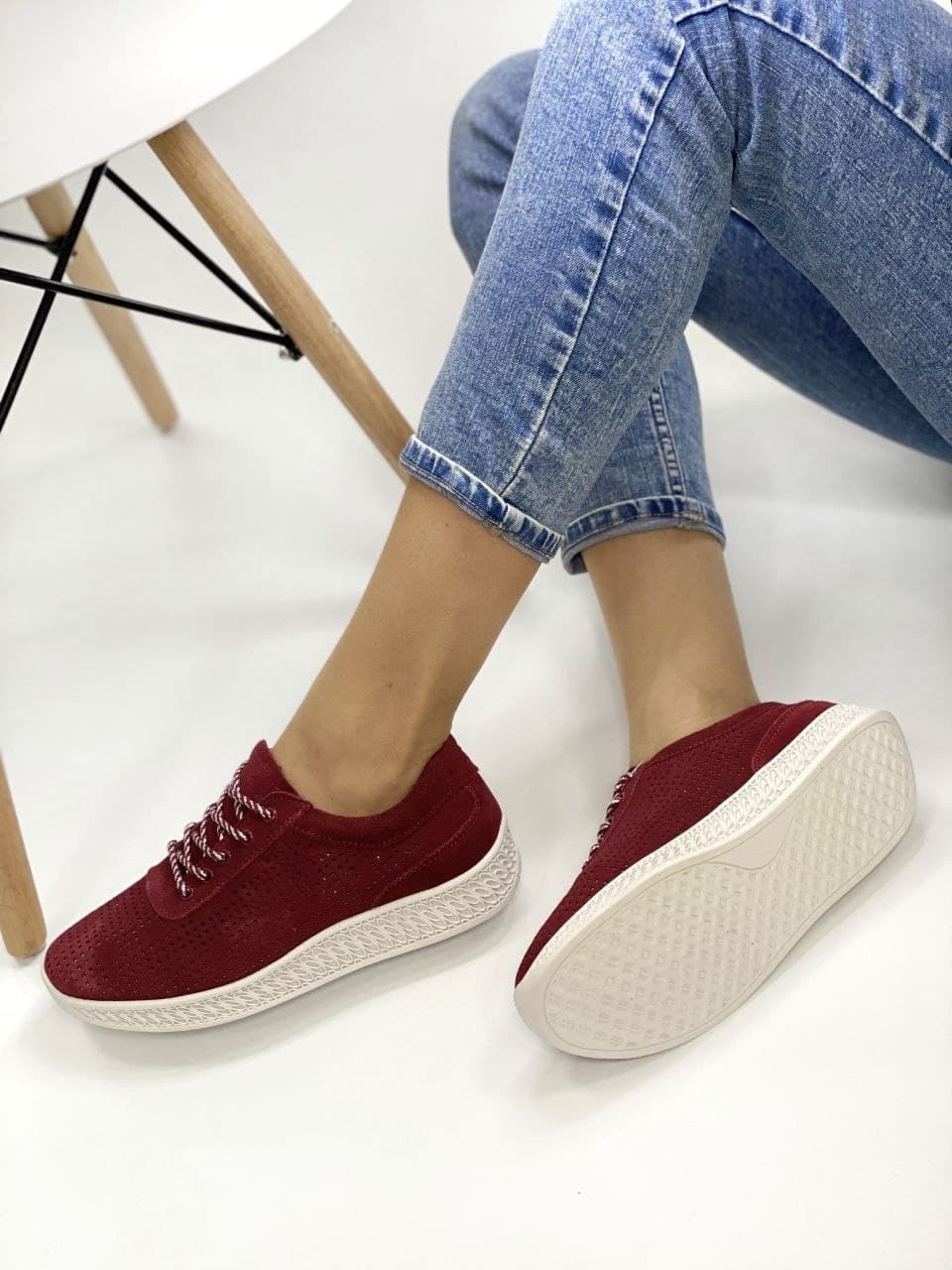 

Женские кроссовки из натуральной замши KDSL бордовые 41 р. 25,5 см C253-15