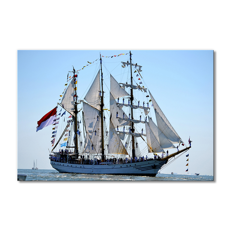 

Модульная картина Artel «Корабль с парусами в море» 1 модуль 50x75 см