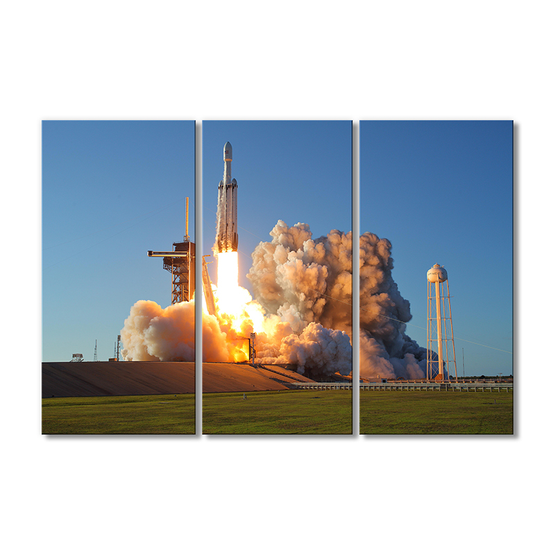 

Модульная картина Artel «Запуск Фалкон 9» 3 модуля 80x120 см