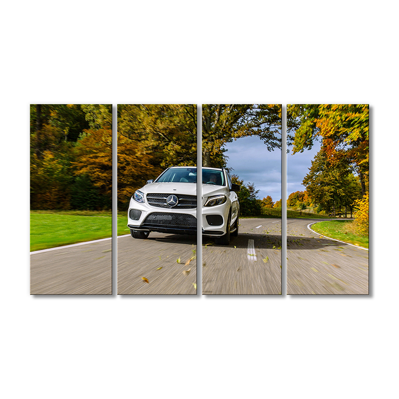 

Модульная картина Artel «Мерседес бенц GLE 450 2015» 4 модуля 70x105 см