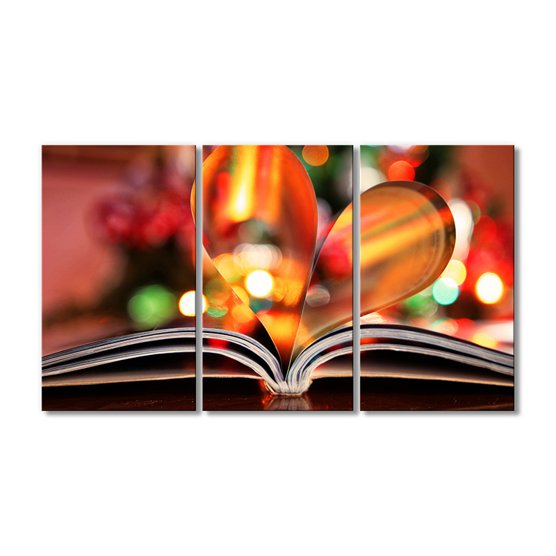 

Модульная картина Artel «Книга Прекрасные сердечки» 3 модуля 70x105 см