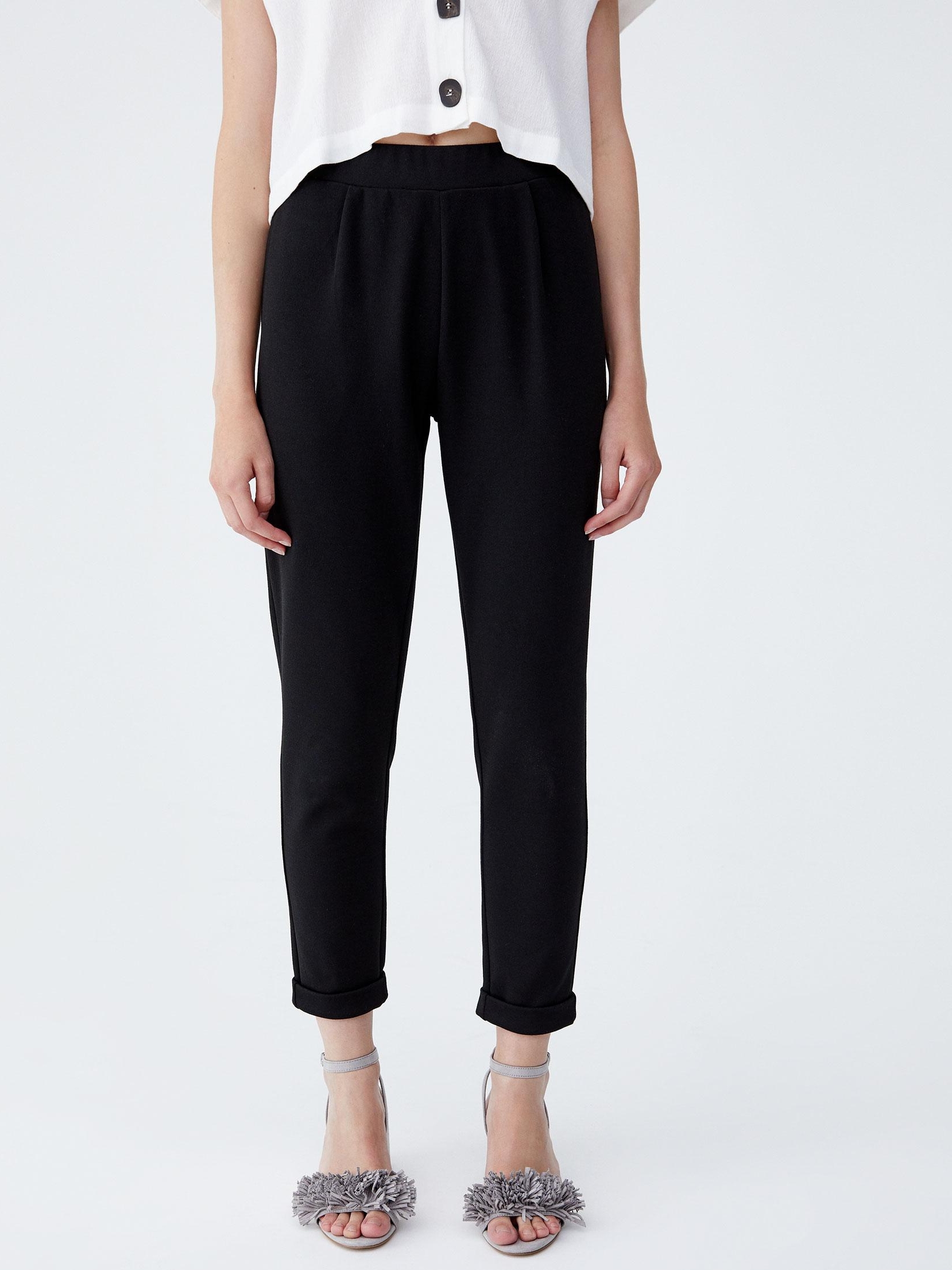 

Брюки Pull & Bear XAZ217433AEPG L Черные